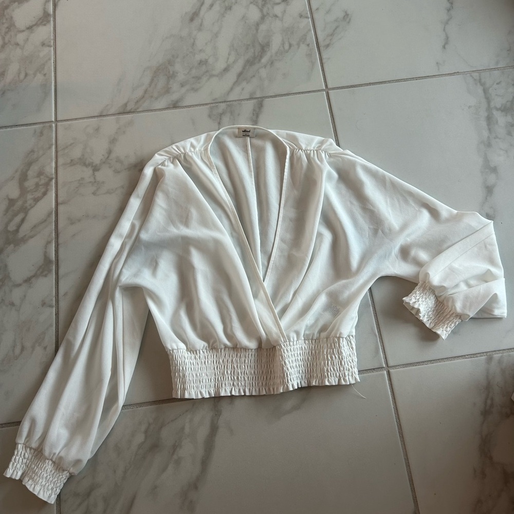 Wilfred White V-Neck Smocked Waist Blouse